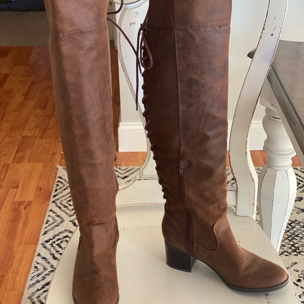 White Mountain knee high boots with 2 inch block heel.
